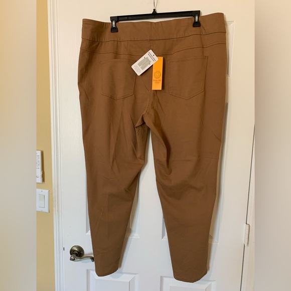 NWT Ruby Rd. Women Classic Stretch Twill Pants Warm Caramel Brown Plus‎ Size 22W - Picture 2 of 6